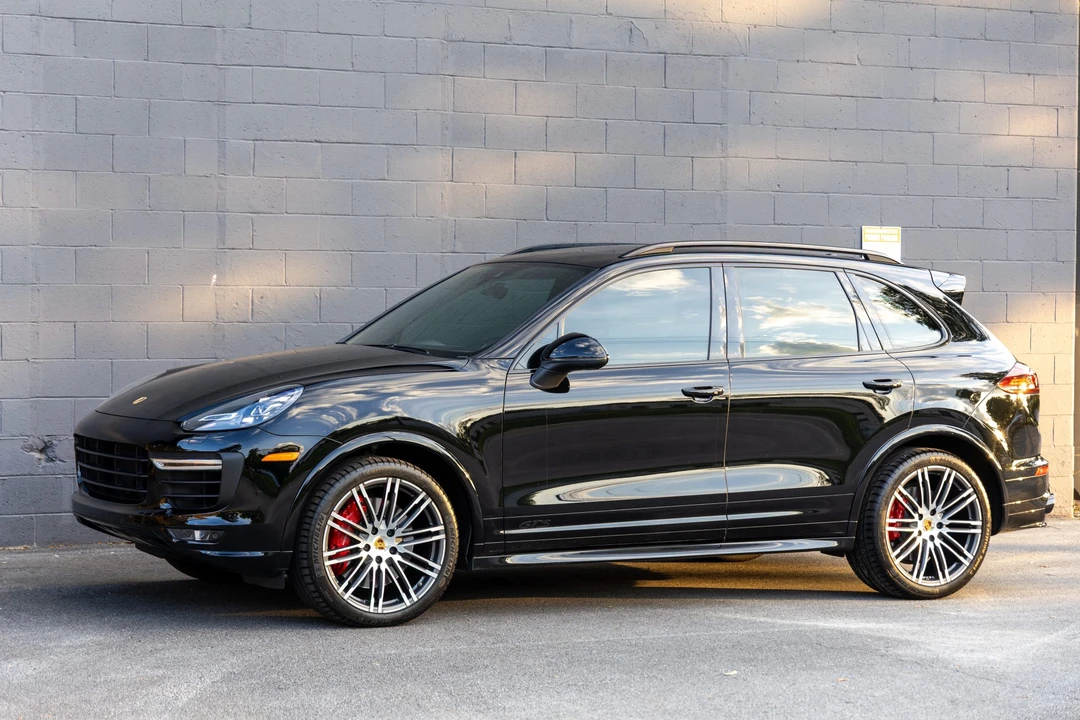 2016 Porsche 958 Cayenne GTS - Image 12 of 31