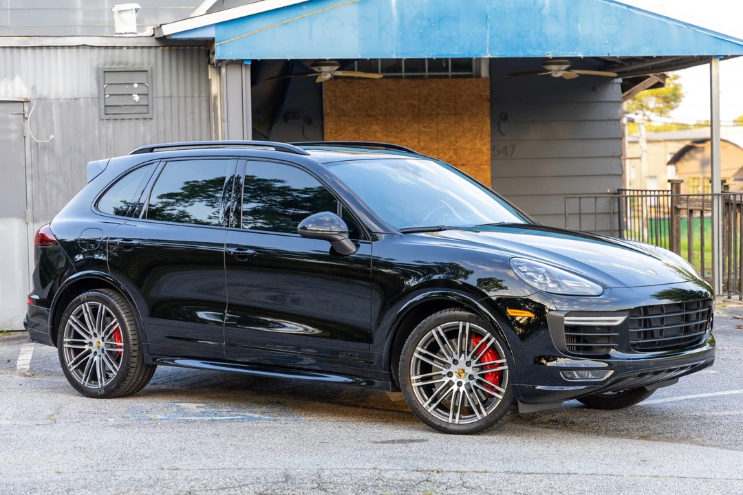 2016 Porsche 958 Cayenne GTS - Image 27 of 31