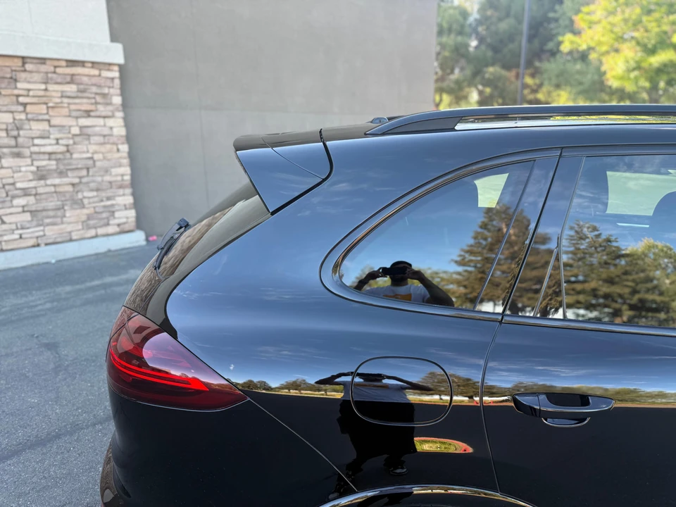 2016 Porsche 958 Cayenne GTS - Image 30 of 31