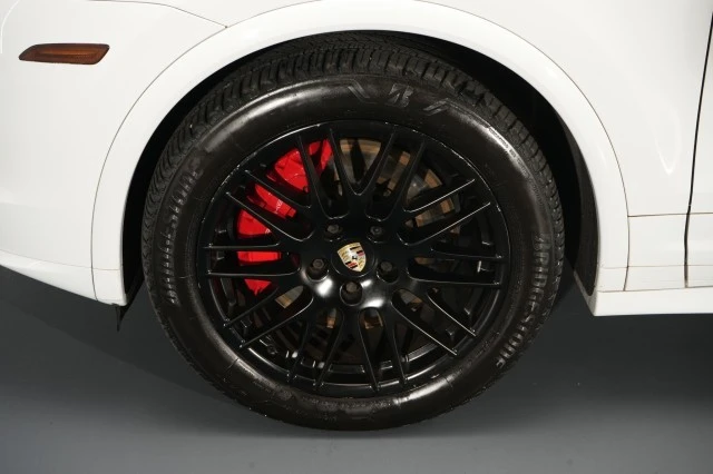 2016 Porsche 958 Cayenne GTS - Image 27 of 31