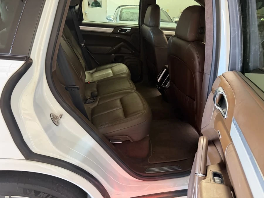 2016 Porsche 958 Cayenne GTS - Image 13 of 14