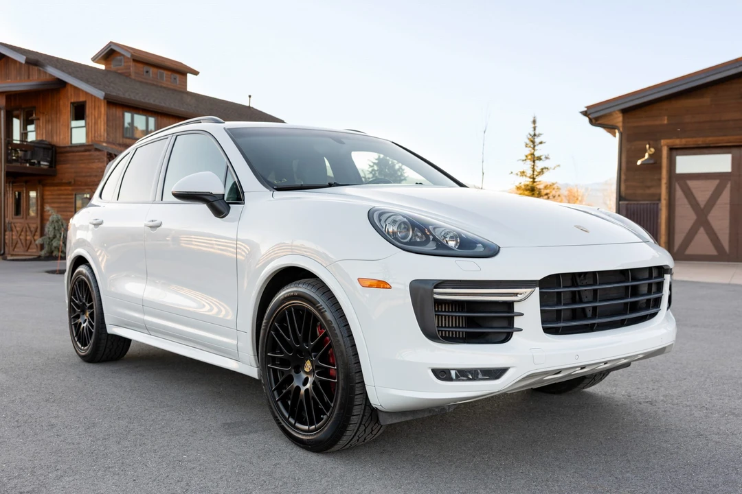 2016 Porsche 958 Cayenne GTS - Image 12 of 31