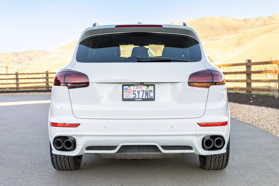 2016 Porsche 958 Cayenne GTS - Image 9 of 31