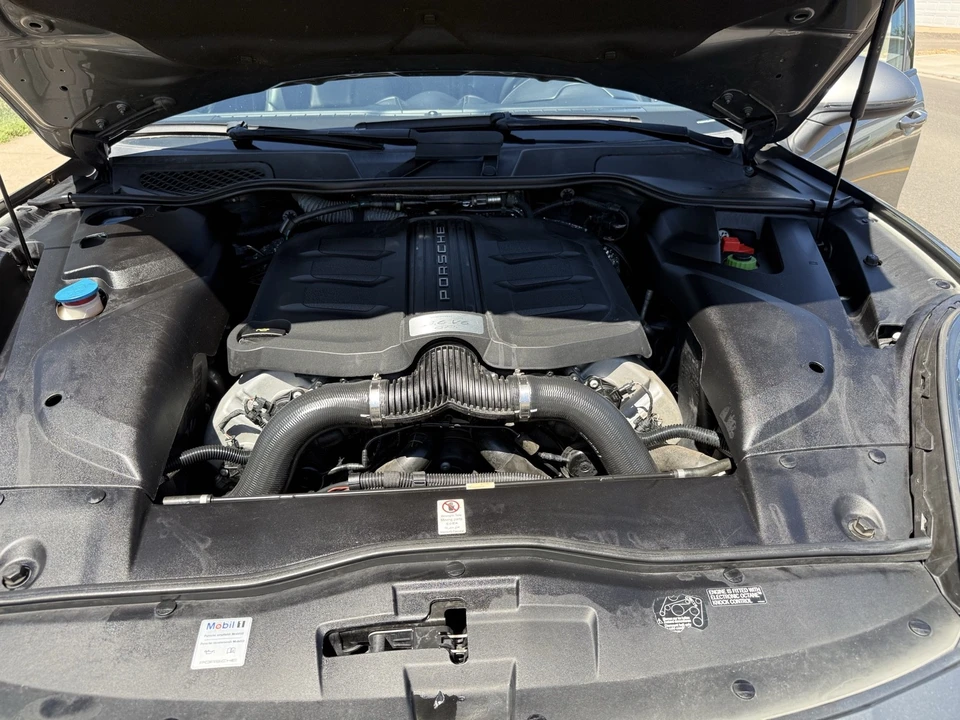 2016 Porsche 958 Cayenne GTS - Image 10 of 10