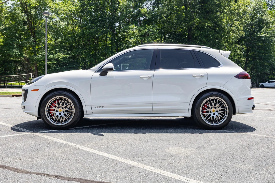 2016 Porsche 958 Cayenne GTS - Image 3 of 31