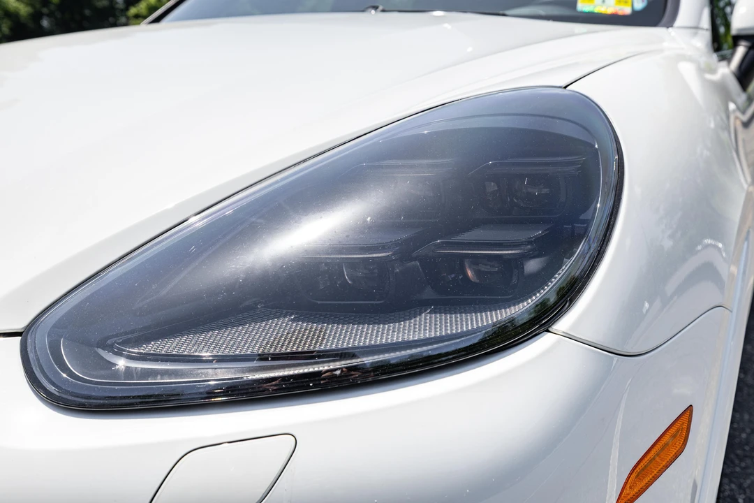 2016 Porsche 958 Cayenne GTS - Image 11 of 31