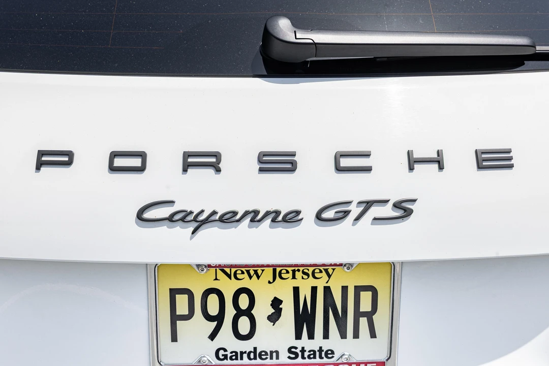 2016 Porsche 958 Cayenne GTS - Image 13 of 31