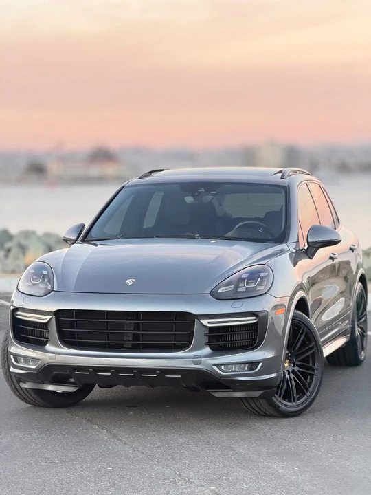 2016 Porsche 958 Cayenne GTS - Image 16 of 31