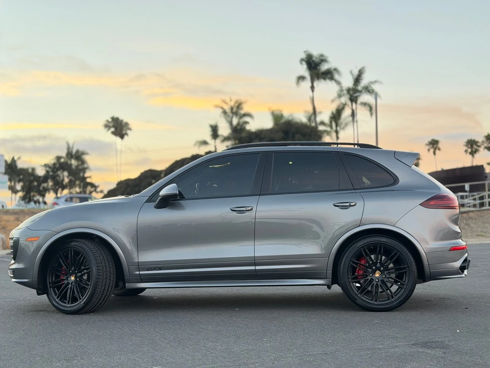 2016 Porsche 958 Cayenne GTS - Image 28 of 31
