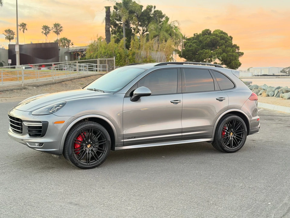 2016 Porsche 958 Cayenne GTS - Image 13 of 31