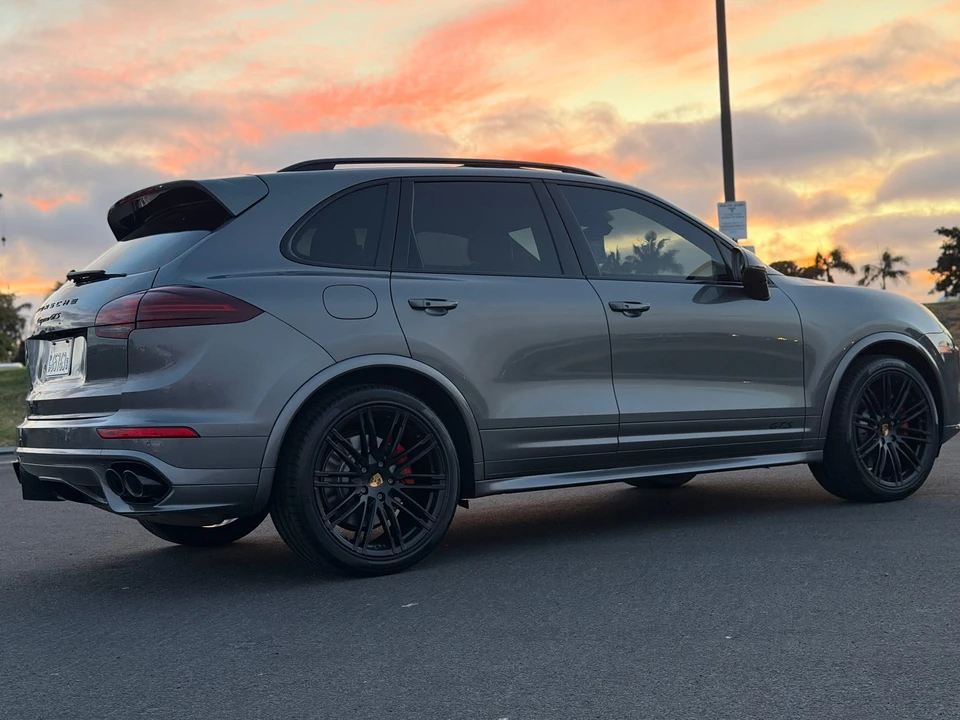 2016 Porsche 958 Cayenne GTS - Image 26 of 31