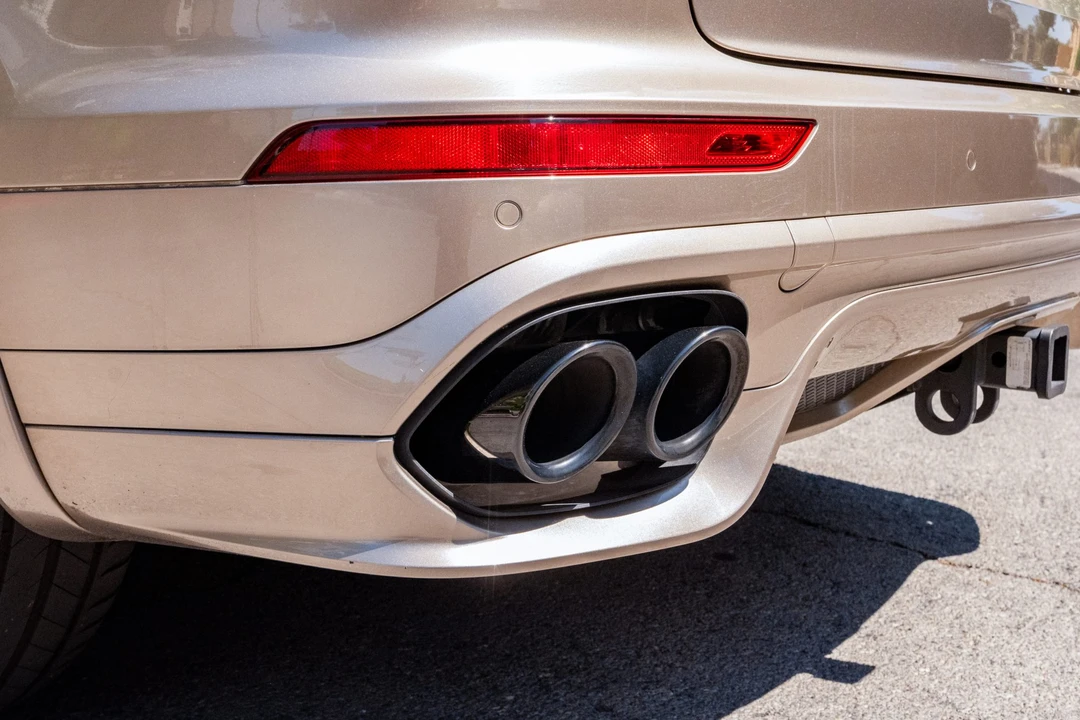 2016 Porsche 958 Cayenne GTS - Image 31 of 31