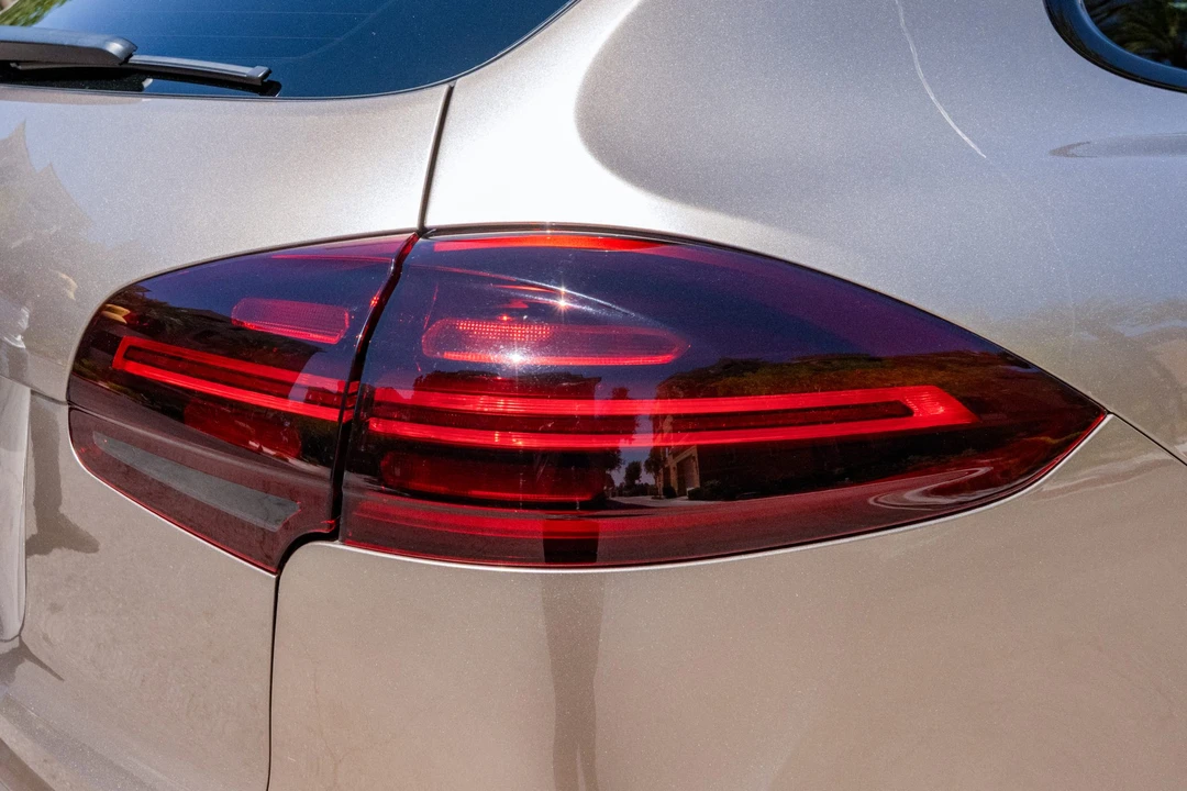 2016 Porsche 958 Cayenne GTS - Image 30 of 31