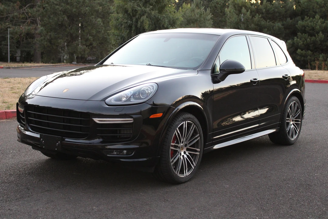 2016 Porsche 958 Cayenne GTS - Image 10 of 31
