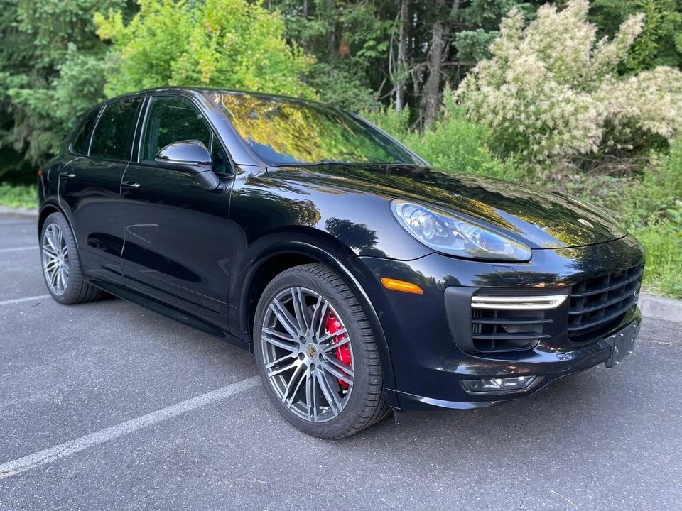 2016 Porsche 958 Cayenne GTS - Image 27 of 31