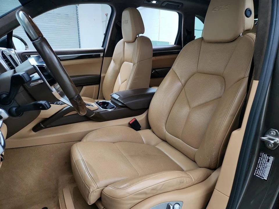 2016 Porsche 958 Cayenne GTS - Image 14 of 31