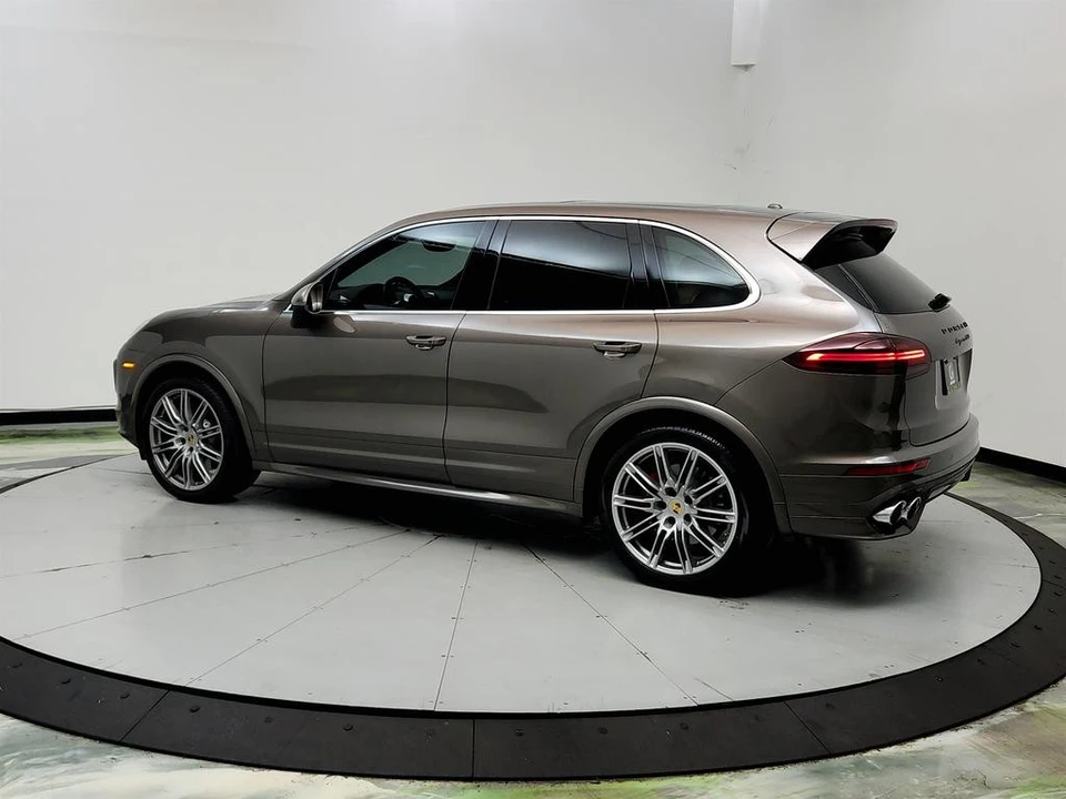 2016 Porsche 958 Cayenne GTS - Image 7 of 31