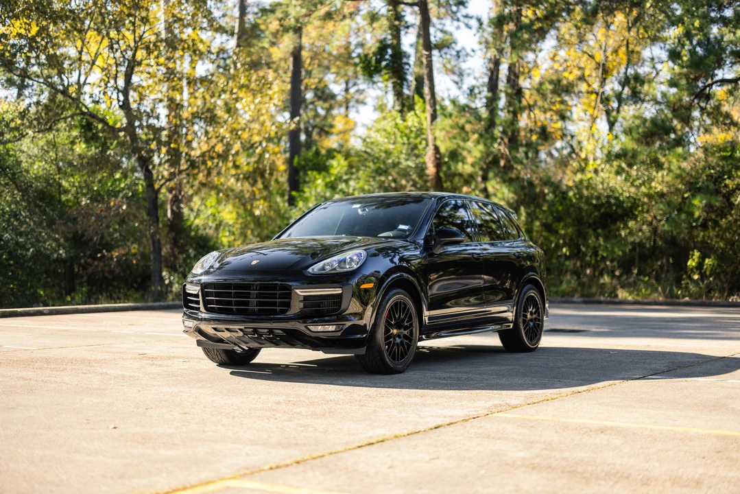 2016 Porsche 958 Cayenne GTS - Image 8 of 31