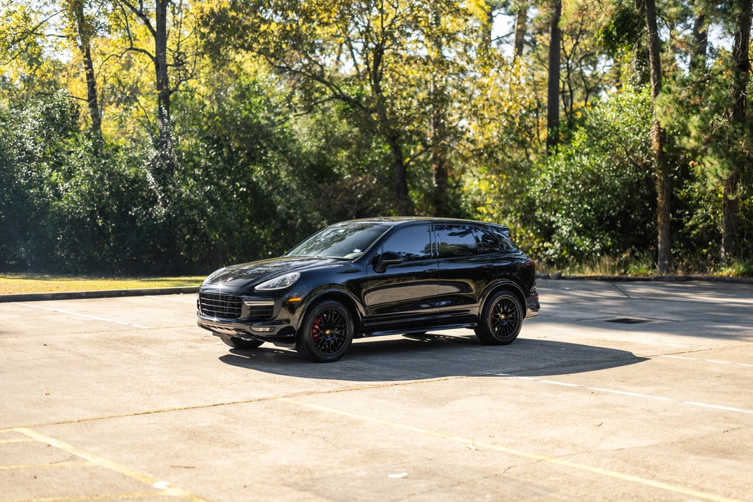 2016 Porsche 958 Cayenne GTS - Image 14 of 31