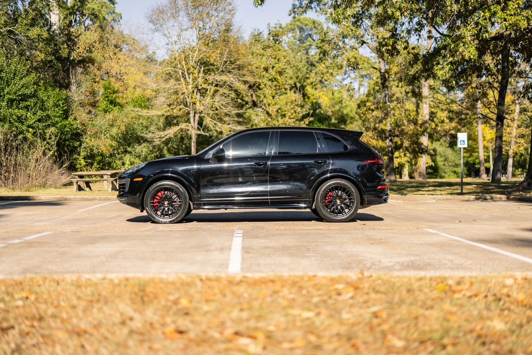 2016 Porsche 958 Cayenne GTS - Image 15 of 31
