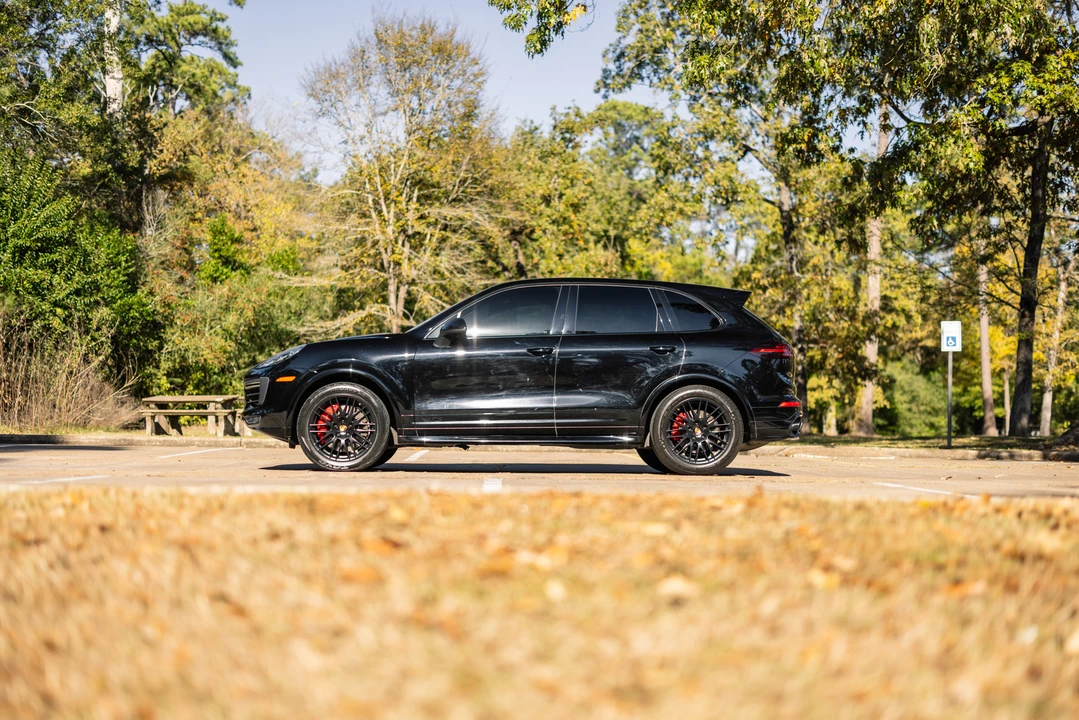 2016 Porsche 958 Cayenne GTS - Image 16 of 31
