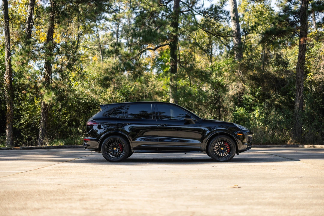 2016 Porsche 958 Cayenne GTS - Image 28 of 31