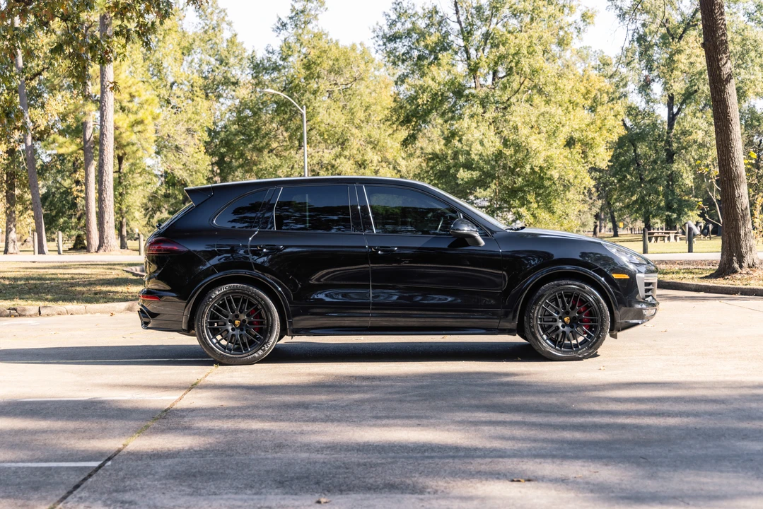 2016 Porsche 958 Cayenne GTS - Image 29 of 31