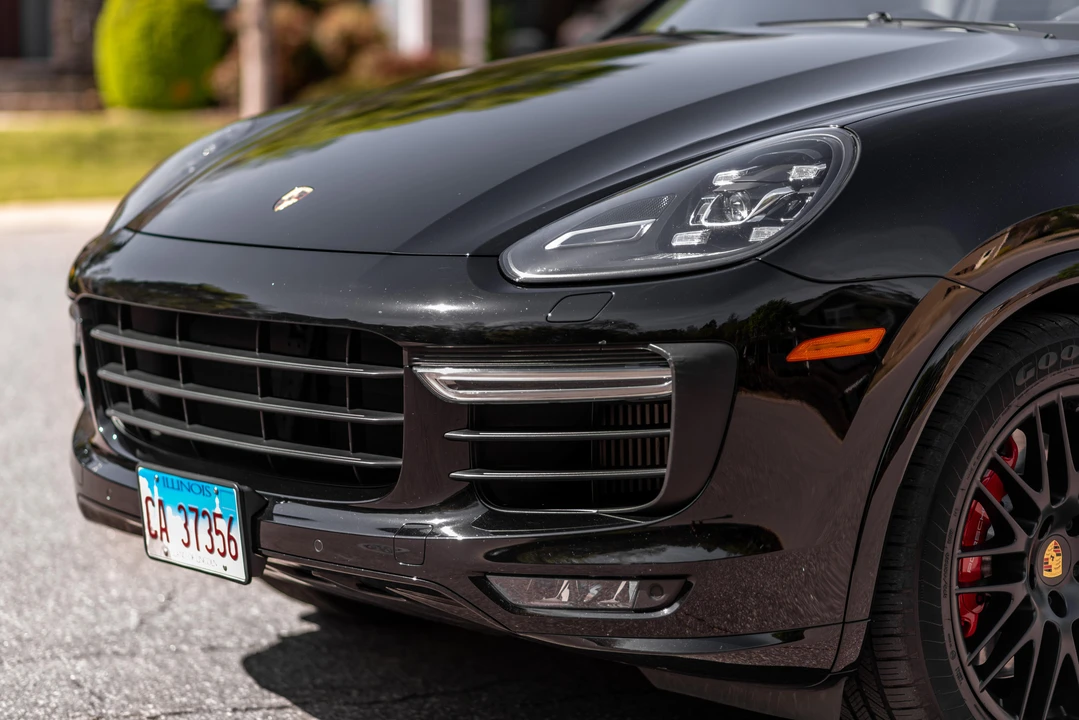 2016 Porsche 958 Cayenne GTS - Image 17 of 31