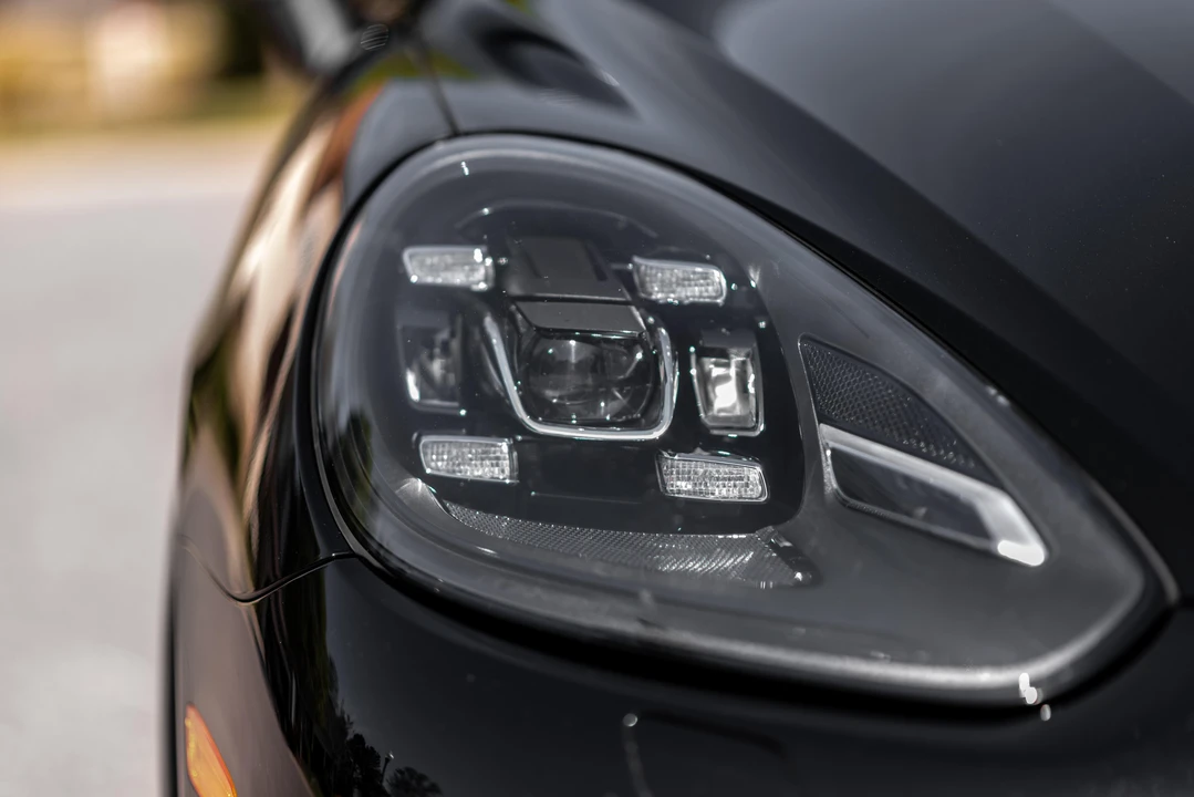 2016 Porsche 958 Cayenne GTS - Image 15 of 31