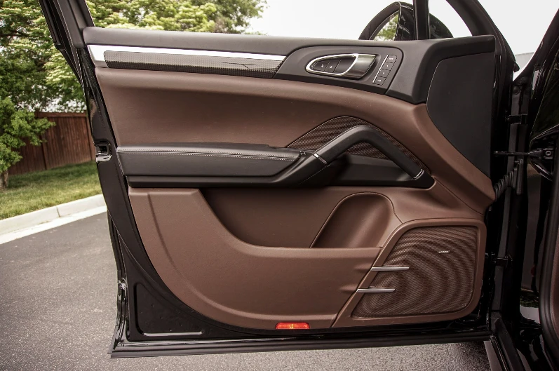 2016 Porsche 958 Cayenne GTS - Image 12 of 18