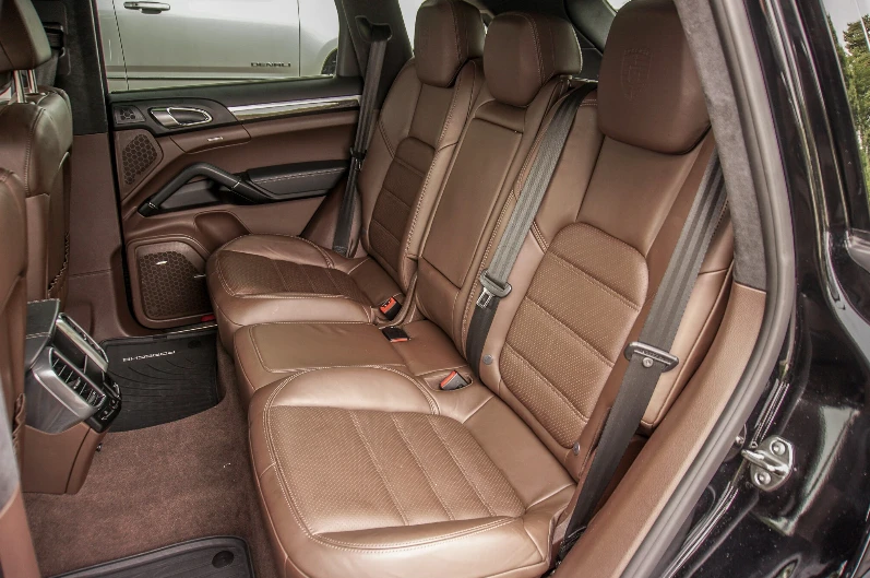 2016 Porsche 958 Cayenne GTS - Image 16 of 18