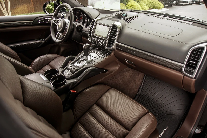 2016 Porsche 958 Cayenne GTS - Image 17 of 18