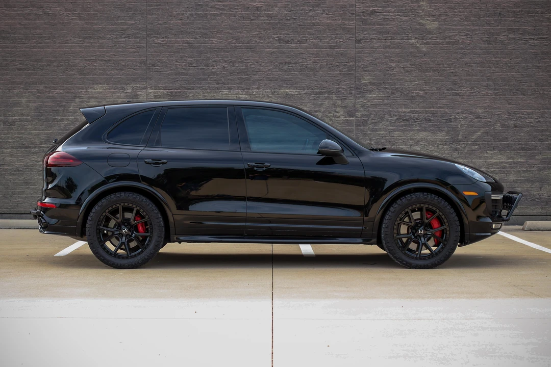 2016 Porsche 958 Cayenne GTS - Image 11 of 31