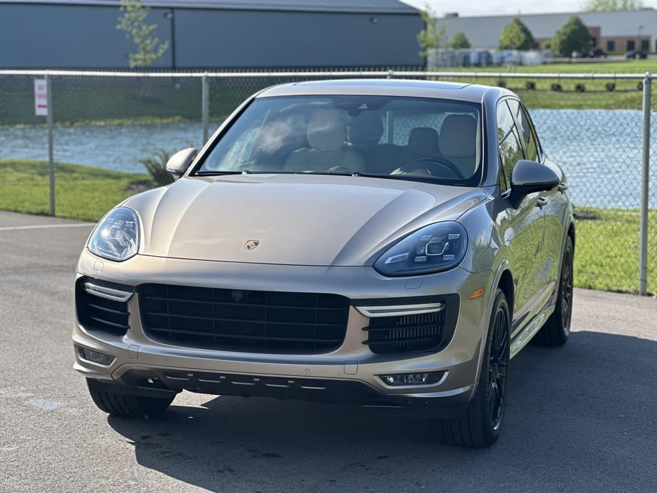 2016 Porsche 958 Cayenne GTS - Image 7 of 31