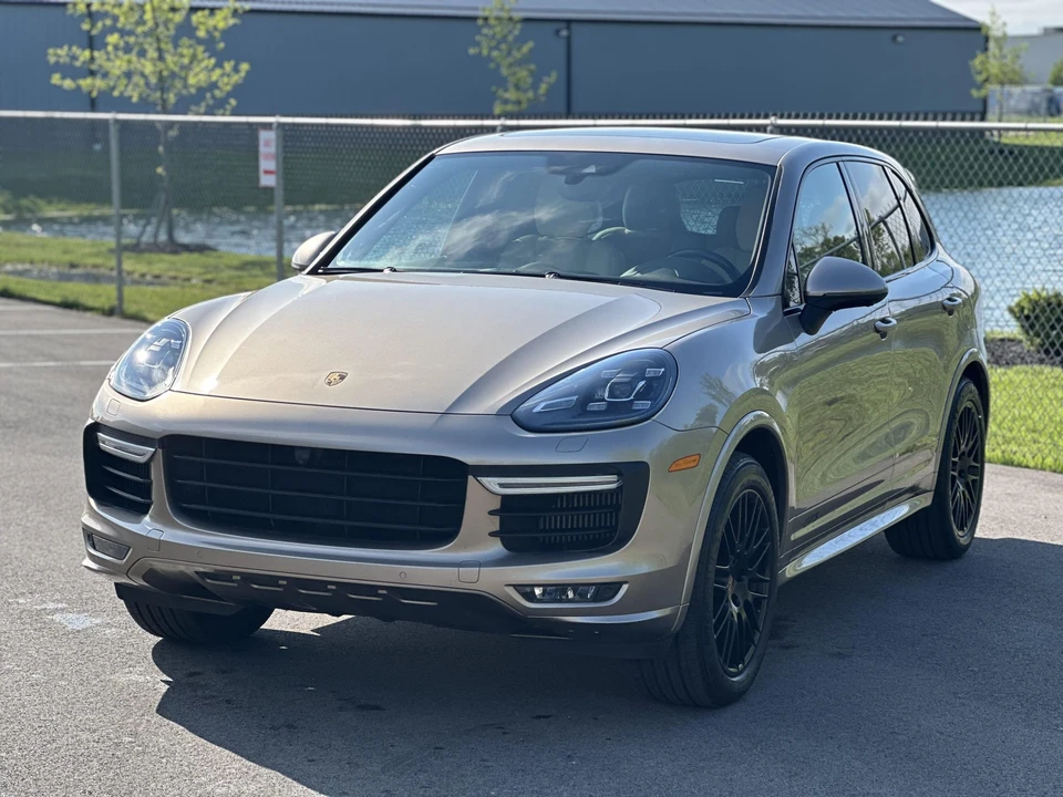 2016 Porsche 958 Cayenne GTS - Image 8 of 31