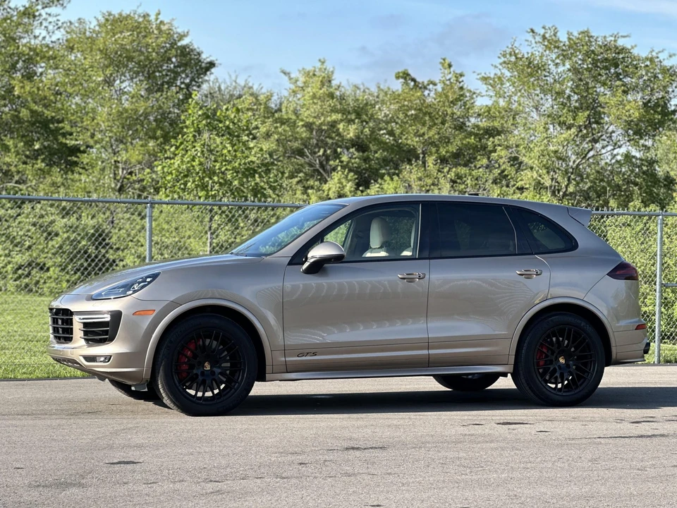 2016 Porsche 958 Cayenne GTS - Image 11 of 31