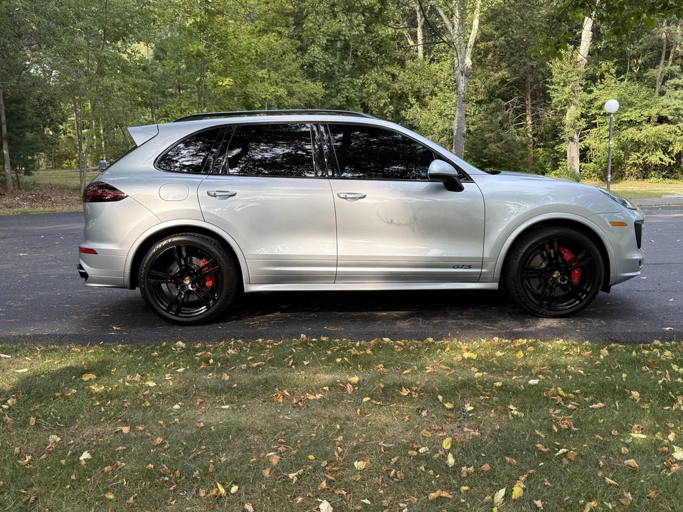2016 Porsche 958 Cayenne GTS - Image 26 of 31
