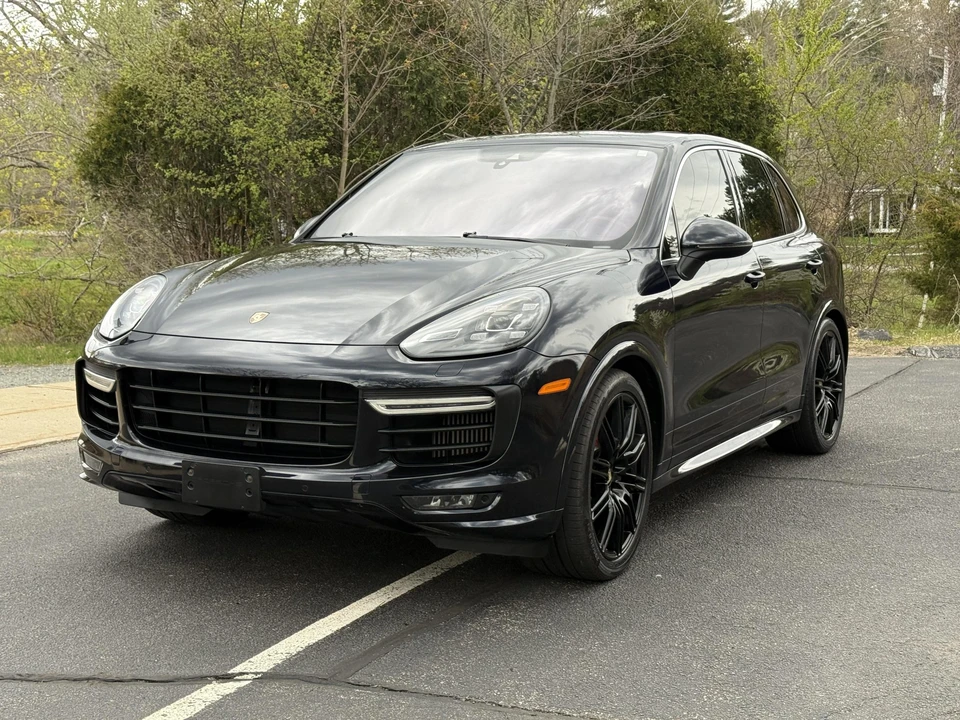 2016 Porsche 958 Cayenne GTS - Image 10 of 31