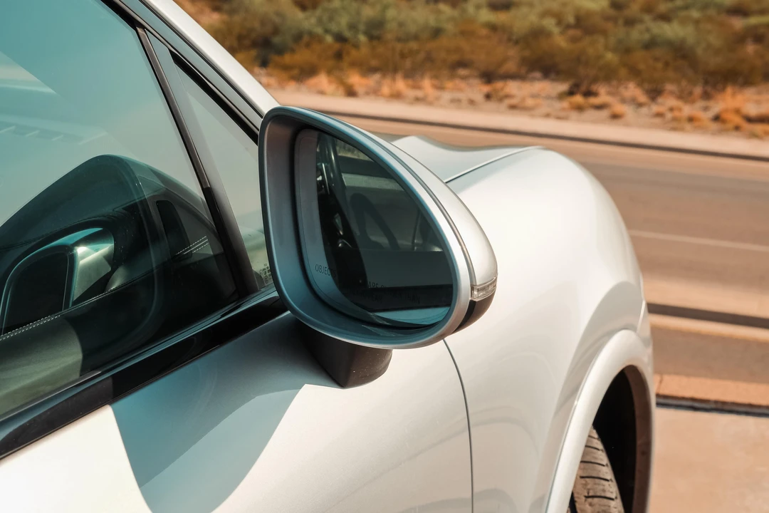 2016 Porsche 958 Cayenne GTS - Image 27 of 31