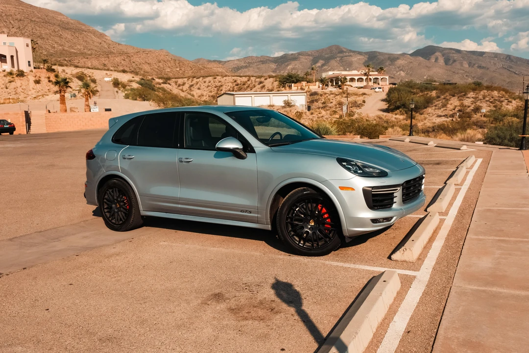 2016 Porsche 958 Cayenne GTS - Image 14 of 31