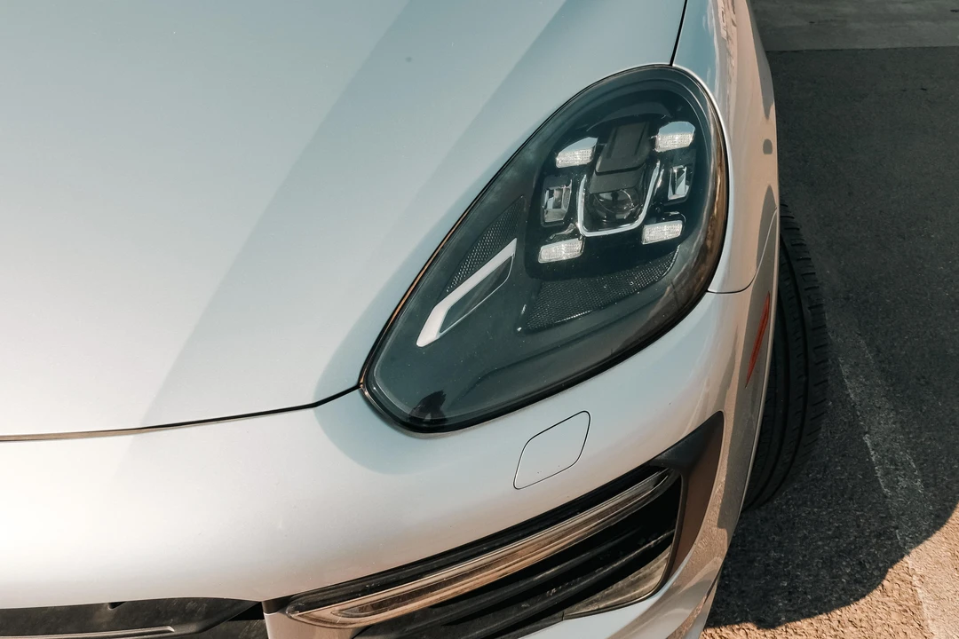 2016 Porsche 958 Cayenne GTS - Image 18 of 31