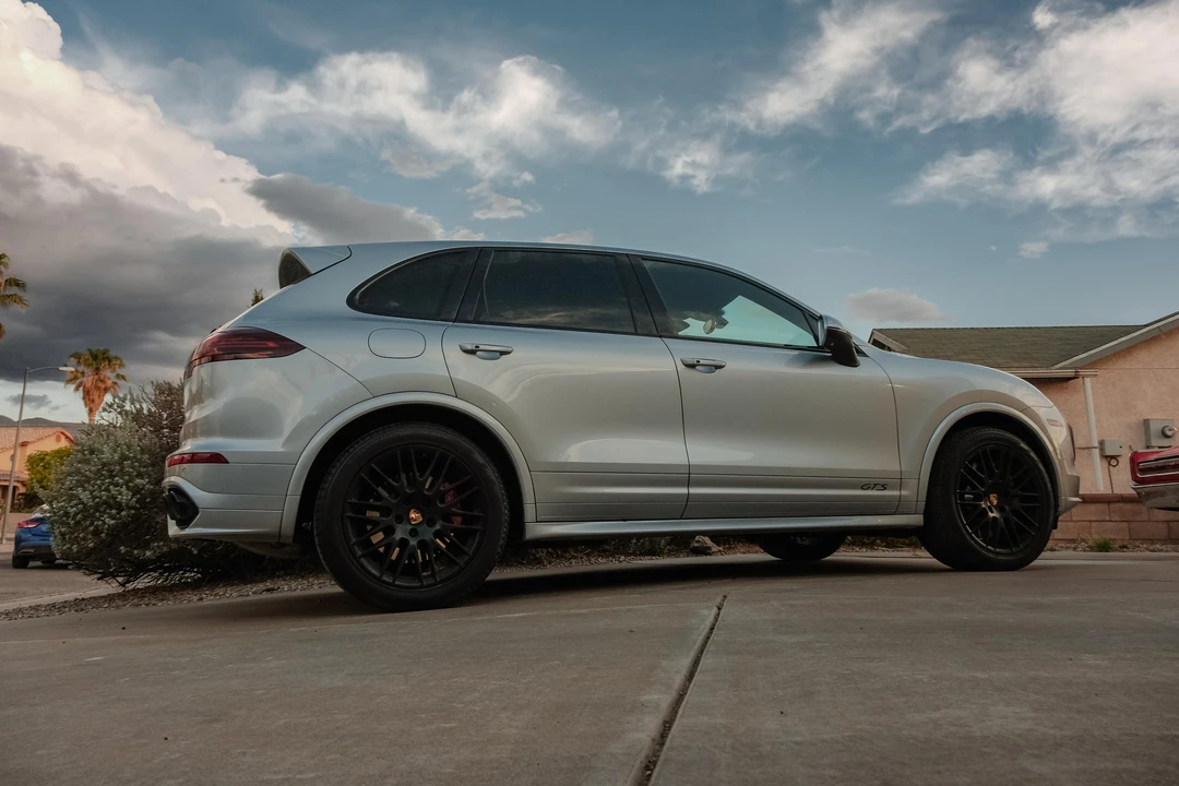 2016 Porsche 958 Cayenne GTS - Image 13 of 31