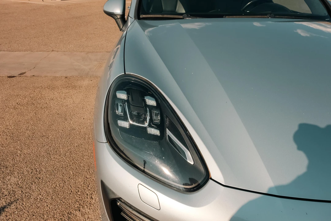 2016 Porsche 958 Cayenne GTS - Image 17 of 31