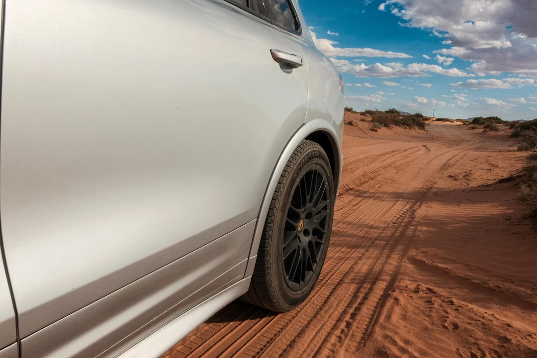 2016 Porsche 958 Cayenne GTS - Image 20 of 31