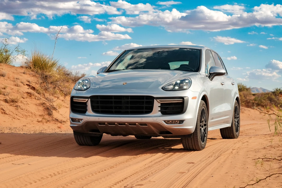 2016 Porsche 958 Cayenne GTS - Image 7 of 31
