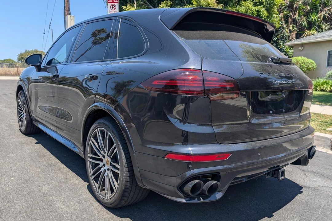 2016 Porsche 958 Cayenne GTS - Image 4 of 31