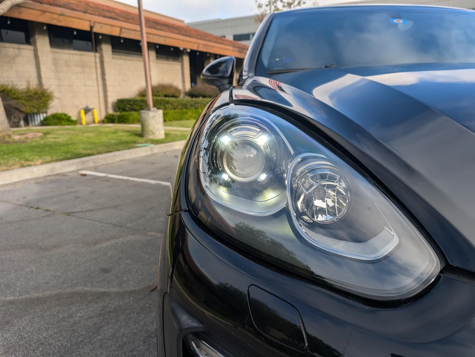 2016 Porsche 958 Cayenne GTS - Image 8 of 31