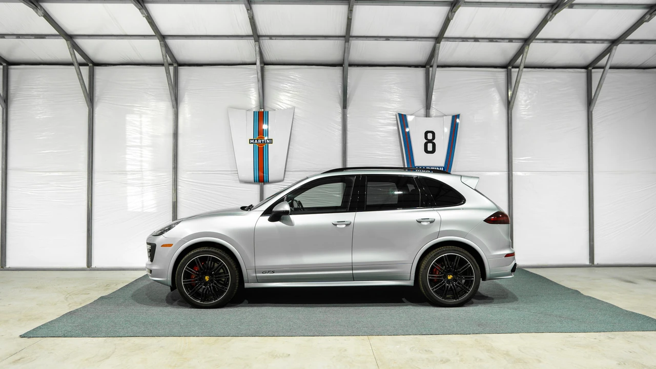 2016 Porsche 958 Cayenne GTS - Image 29 of 31