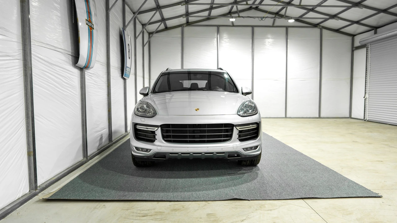 2016 Porsche 958 Cayenne GTS - Image 12 of 31