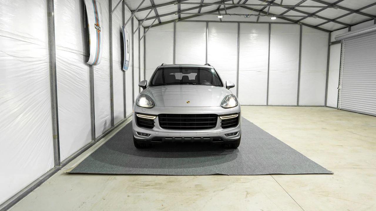 2016 Porsche 958 Cayenne GTS - Image 10 of 31